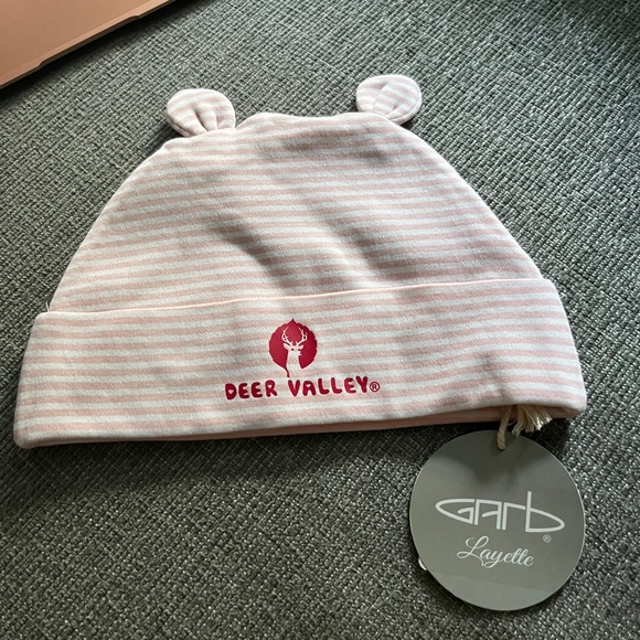 Deer Valley Other - Deer Valley pink baby bear hat - one size